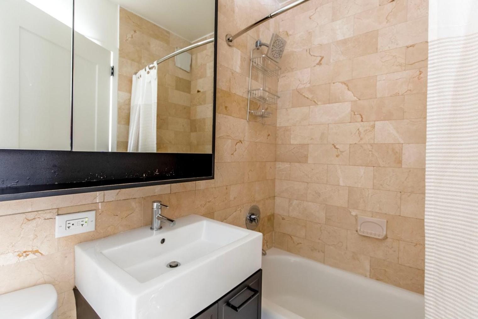 Fidi 1br W Game Resident-only Speakeasy Nyc-1346 Apartamento